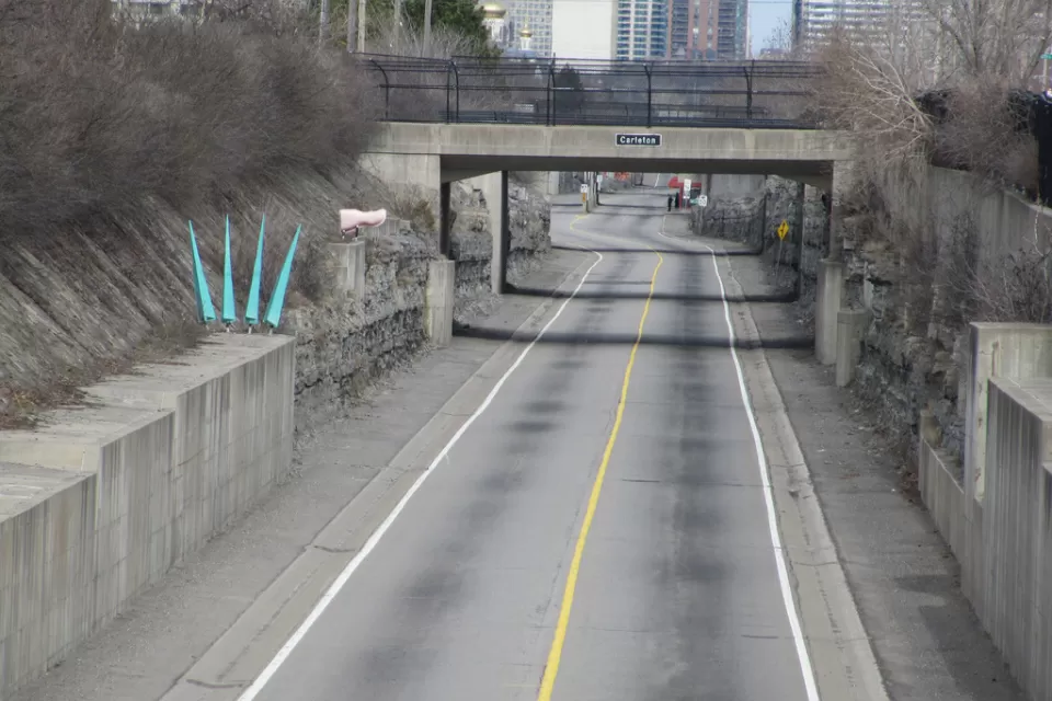 Ottawa Transitway ROW